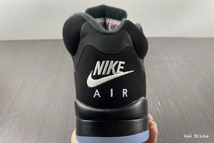 Black Stylish 567 845035-003 Retro Jordan Metallic 5 0913